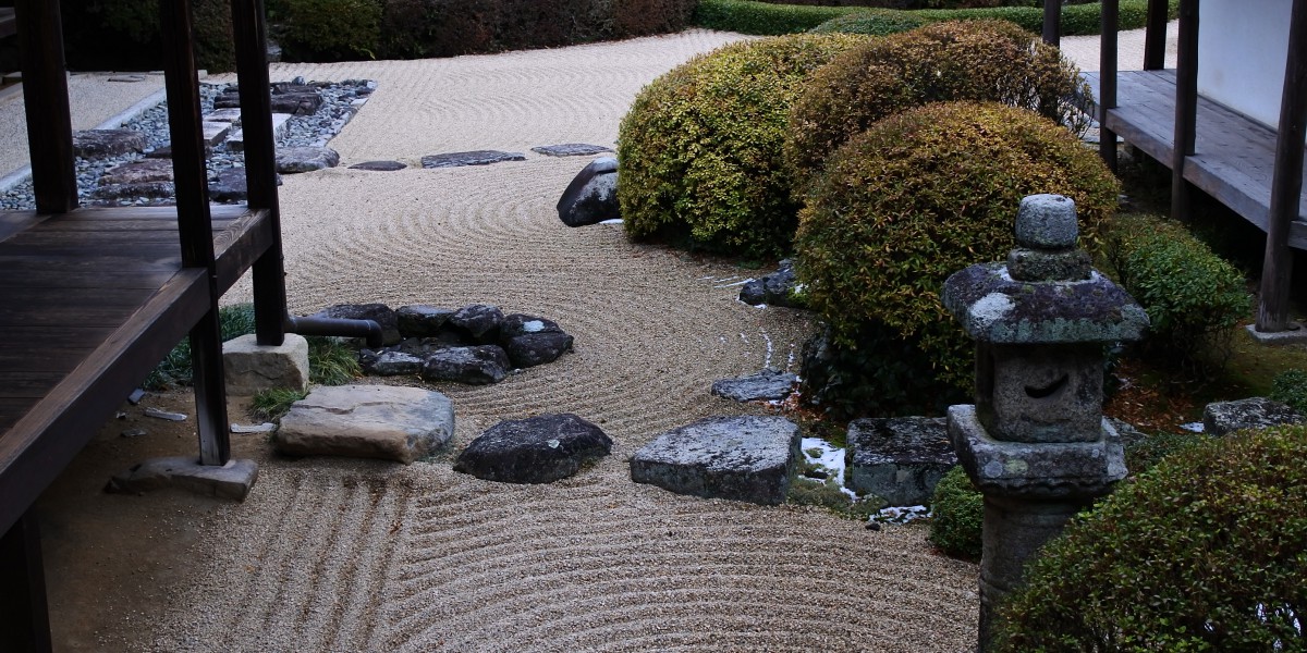 冬の枯山水庭園